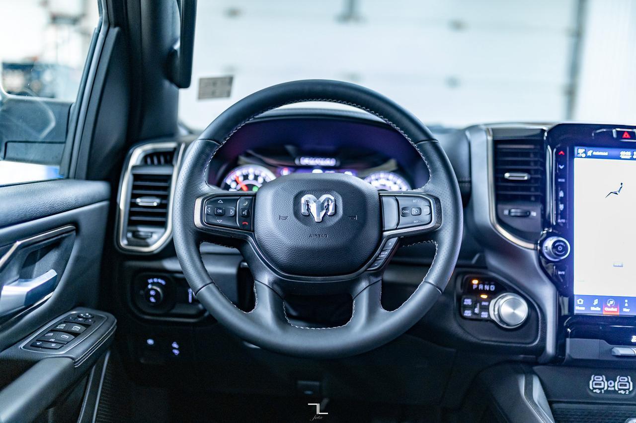 2022 Ram 1500 4x4 Crew Cab Sport Nav BCam Red Deer AB