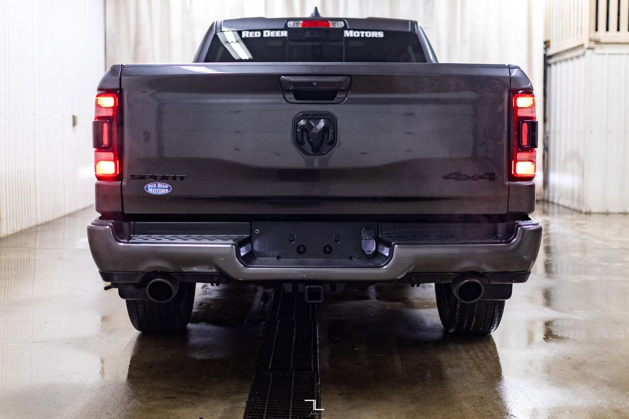 2022 Ram 1500 4x4 Crew Cab Sport Night Edition Leather Roof Nav Red Deer AB
