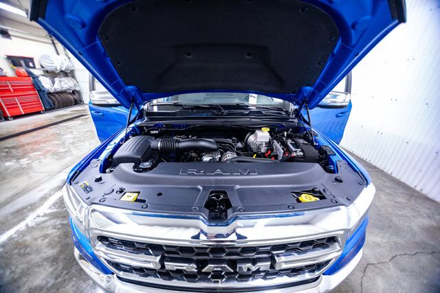 2022 Ram 1500 4x4 Quad Cab Big Horn BCam Red Deer AB