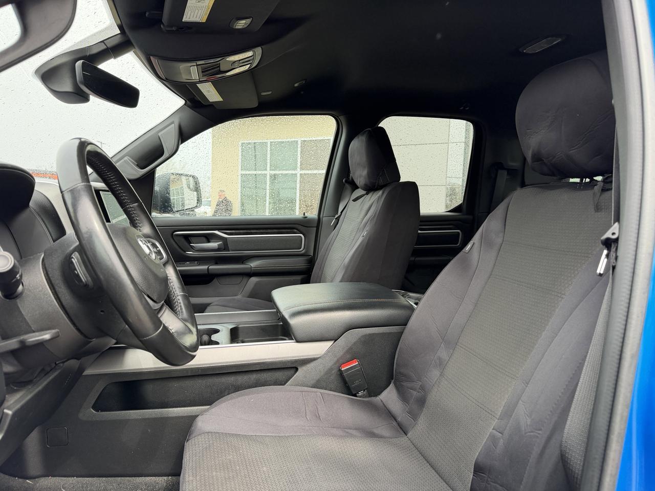 2022 Ram 1500 Big Horn Crew Cab 4x4 | HEMI V8 | Hydro Blue Pearl | Cloth Seats | Alpine Audio | Remote Start | NAV Redwater AB