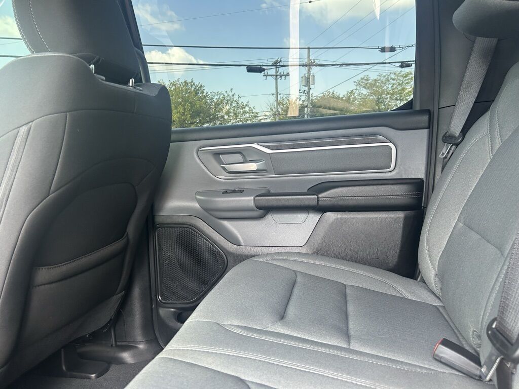 2022 Ram 1500 Big Horn/Lone Star Crestwood KY