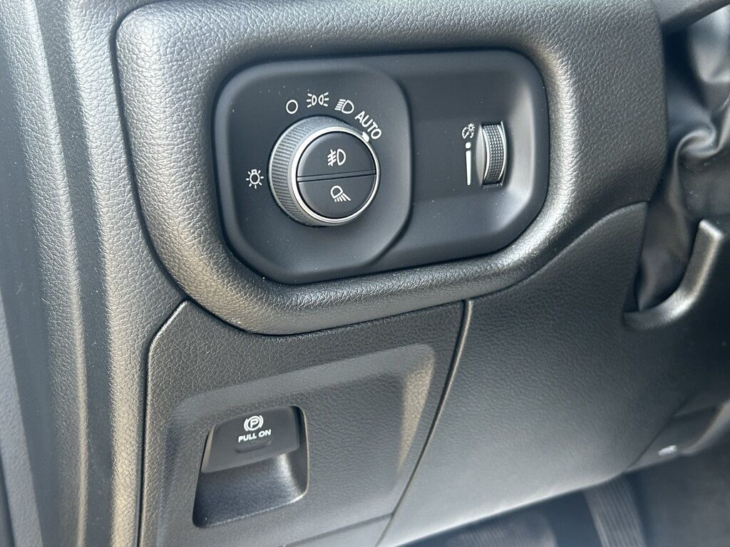 2022 Ram 1500 Big Horn/Lone Star Crestwood KY