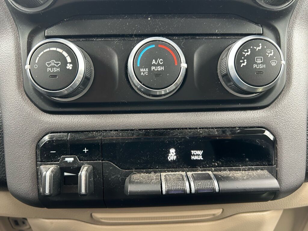 2022 Ram 1500 Big Horn/Lone Star Crestwood KY