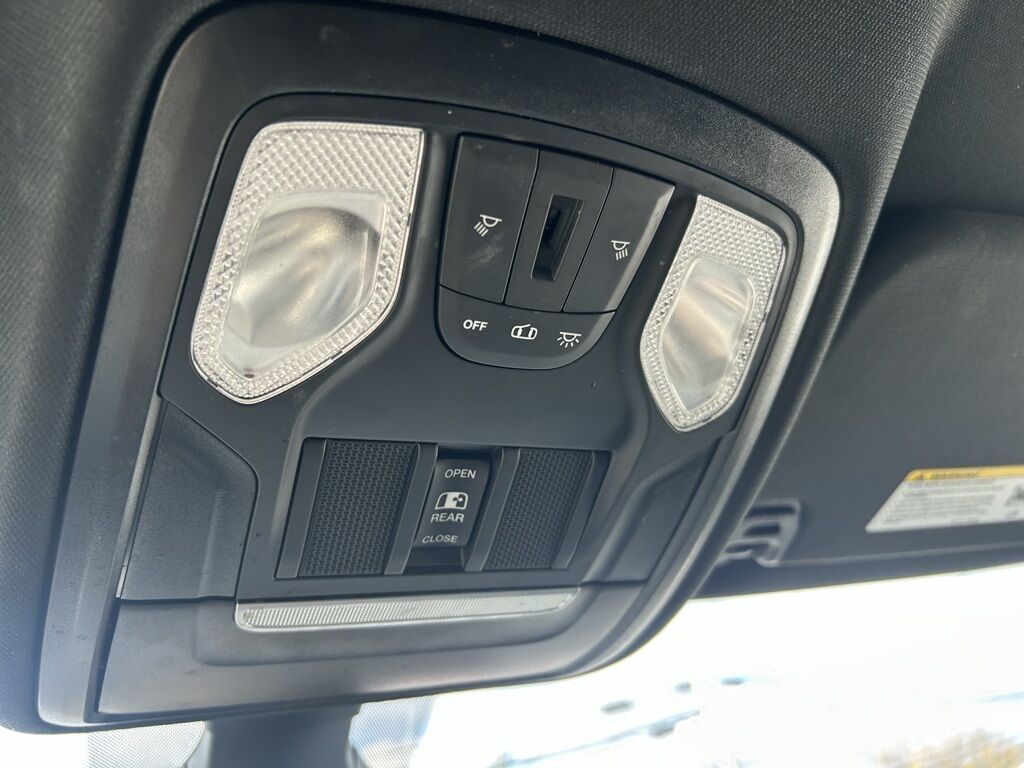 2022 Ram 1500 Big Horn/Lone Star Crestwood KY