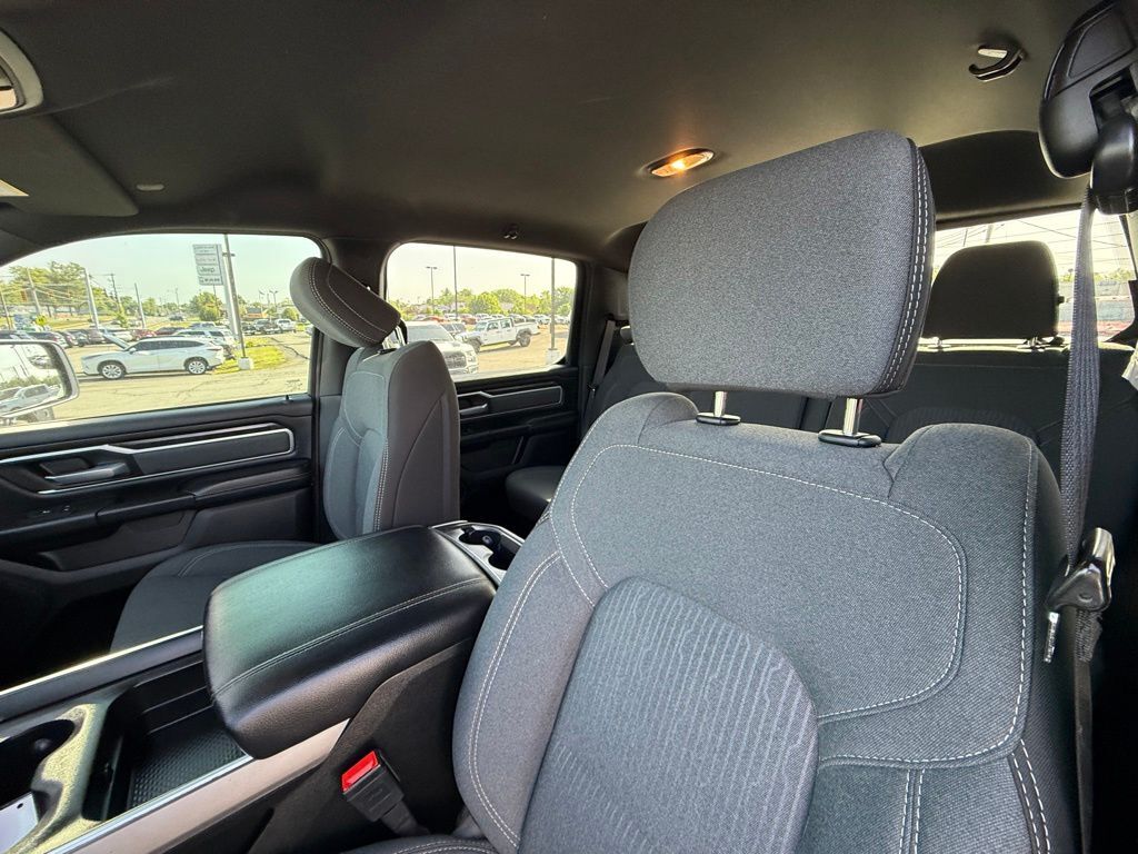 2022 Ram 1500 Big Horn/Lone Star Crestwood KY