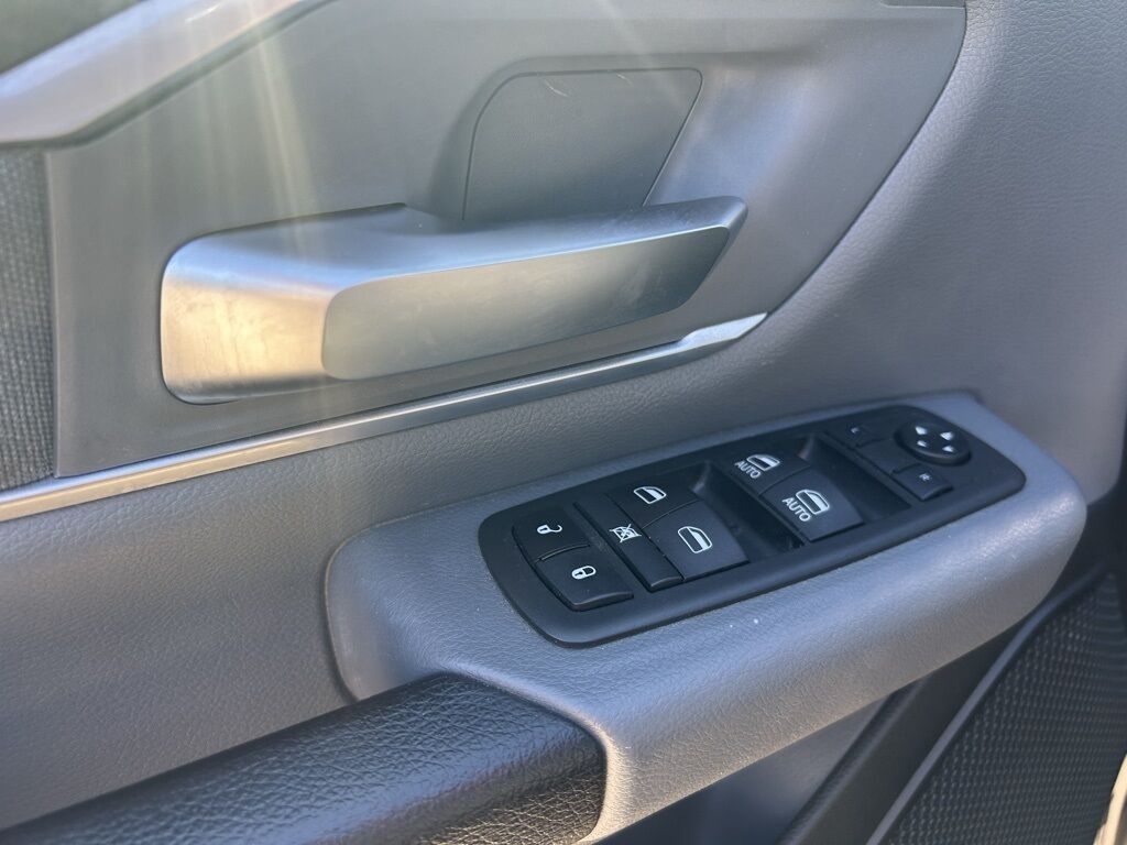 2022 Ram 1500 Big Horn/Lone Star Crestwood KY