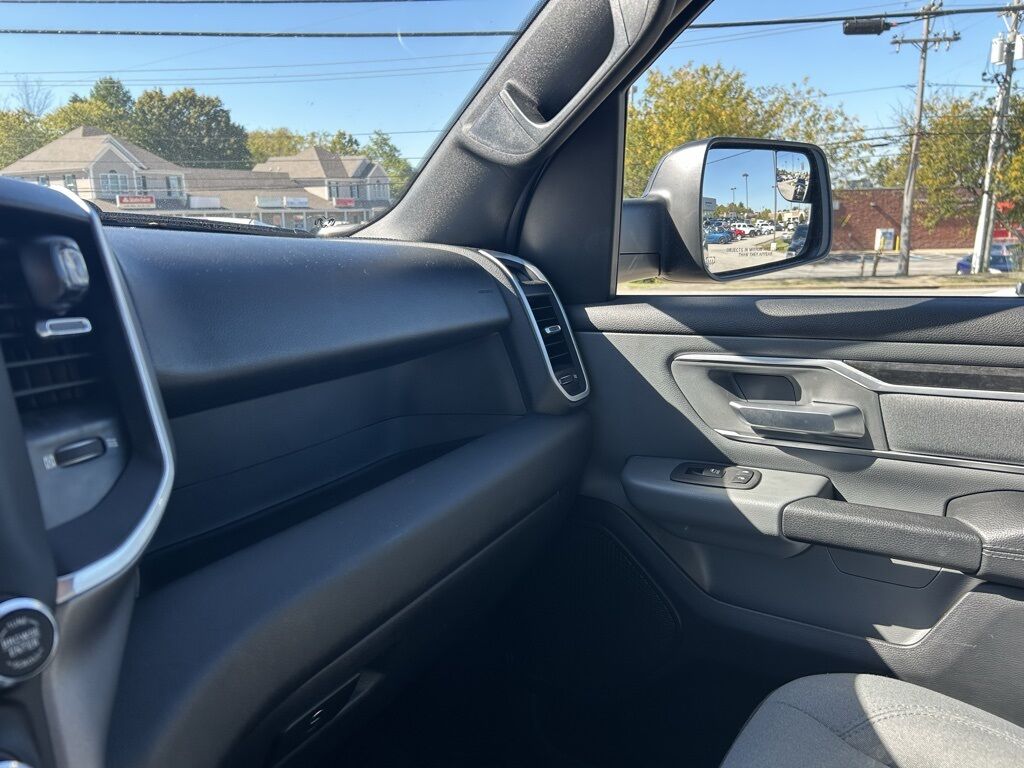 2022 Ram 1500 Big Horn/Lone Star Crestwood KY