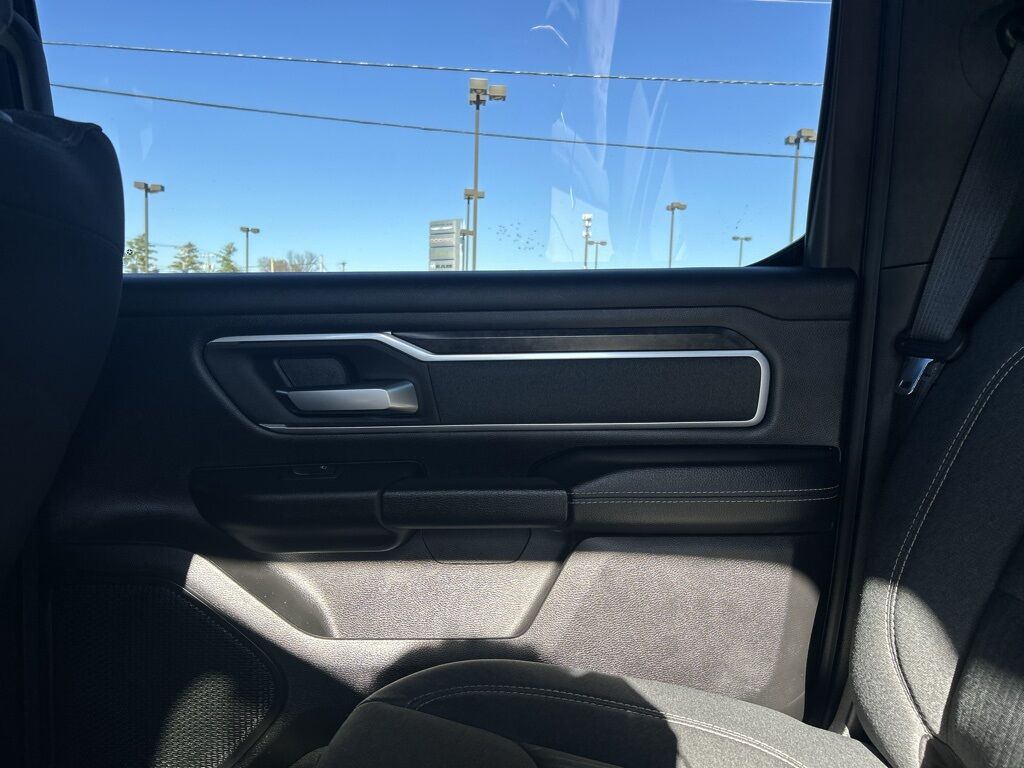 2022 Ram 1500 Big Horn/Lone Star Crestwood KY