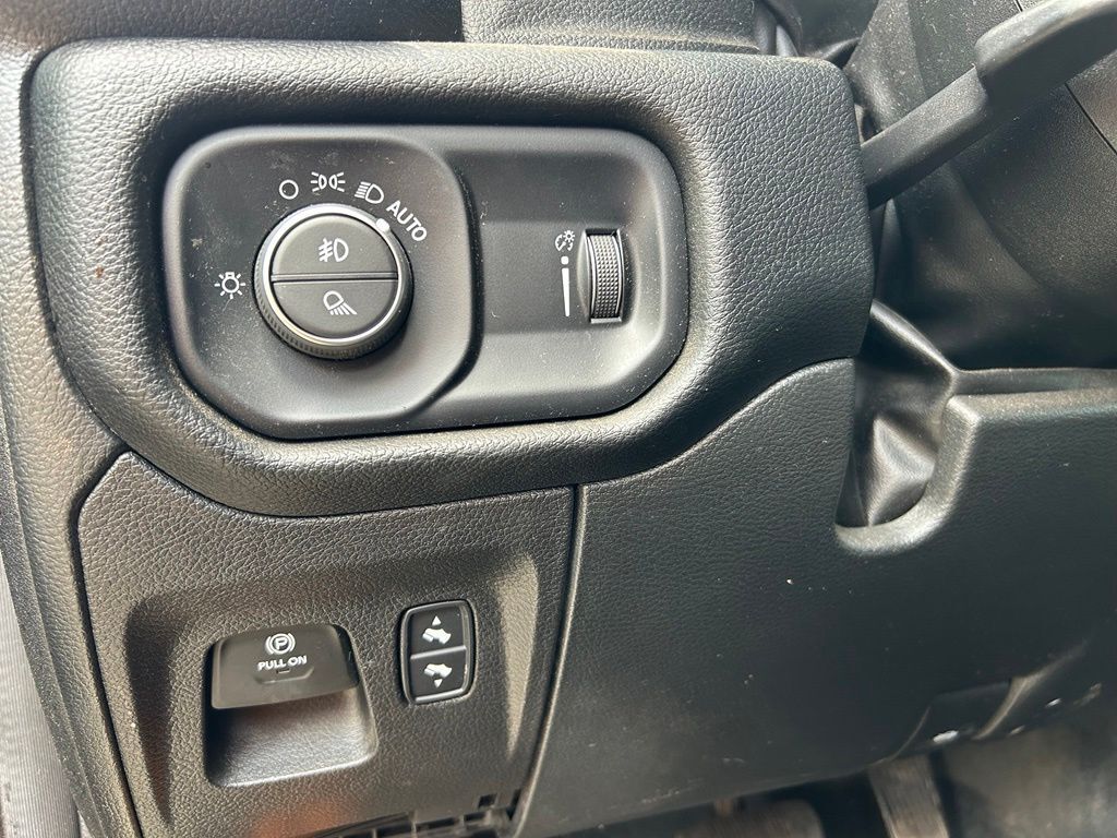 2022 Ram 1500 Big Horn/Lone Star Crestwood KY