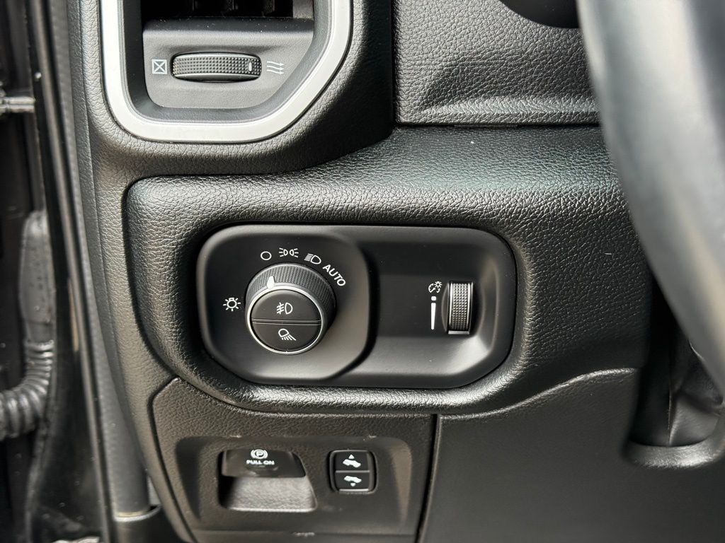 2022 Ram 1500 Big Horn/Lone Star Crestwood KY