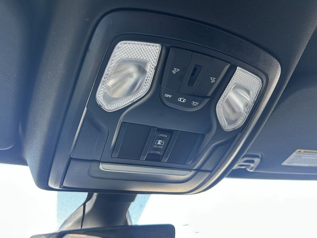 2022 Ram 1500 Big Horn/Lone Star Crestwood KY