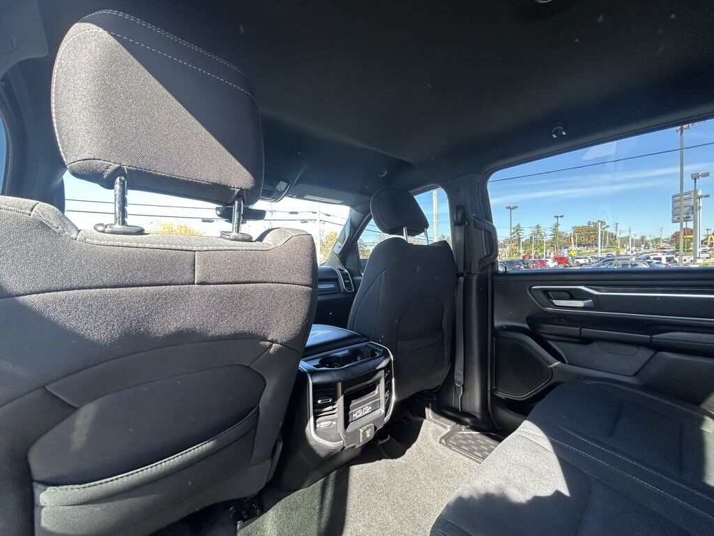 2022 Ram 1500 Big Horn/Lone Star Crestwood KY