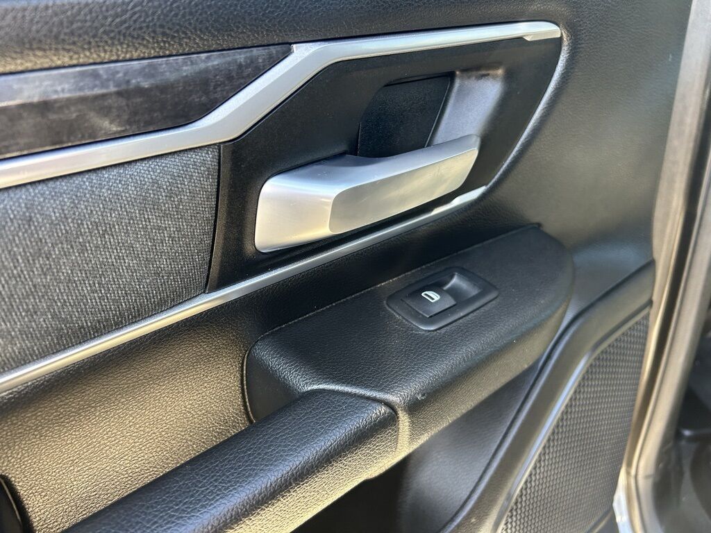 2022 Ram 1500 Big Horn/Lone Star Crestwood KY