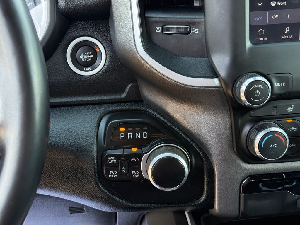 2022 Ram 1500 Big Horn/Lone Star Crestwood KY