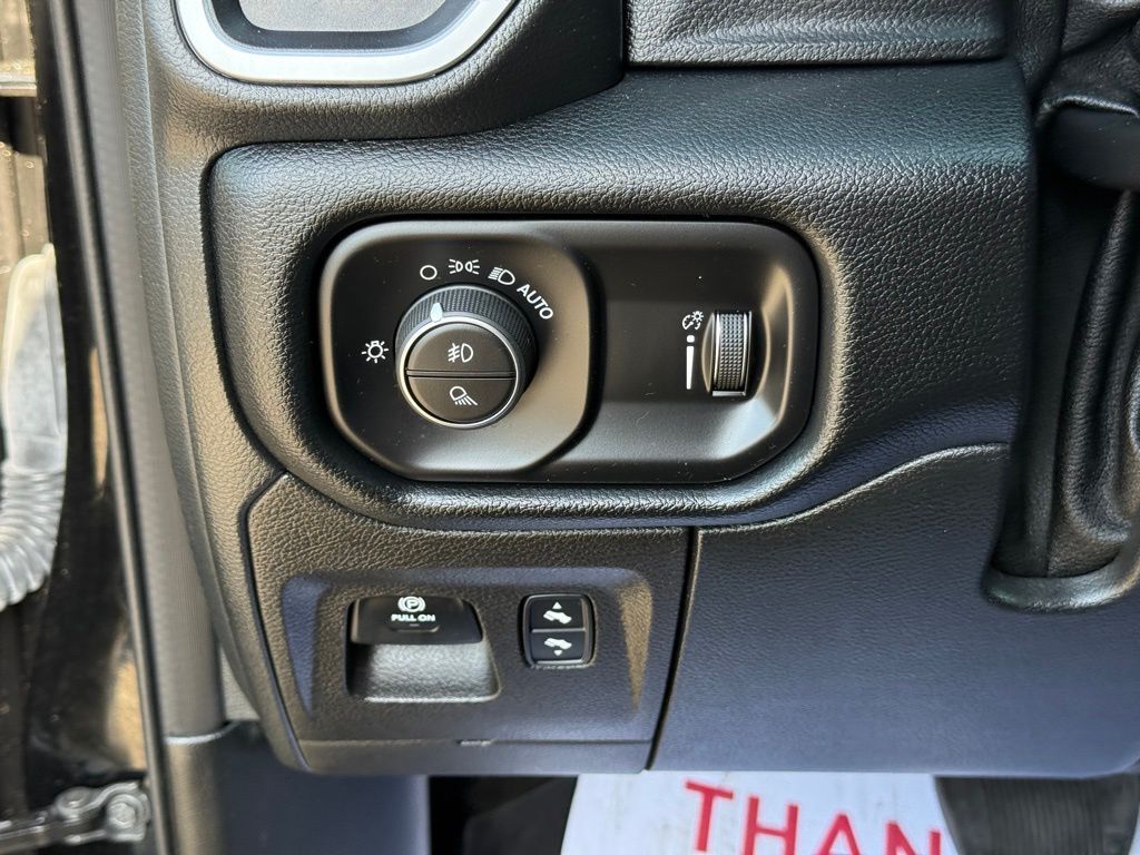 2022 Ram 1500 Big Horn/Lone Star Crestwood KY