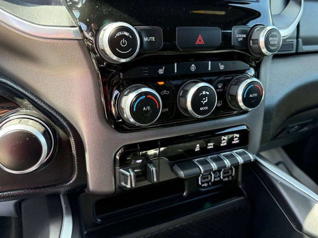 2022 Ram 1500 Big Horn/Lone Star Crestwood KY