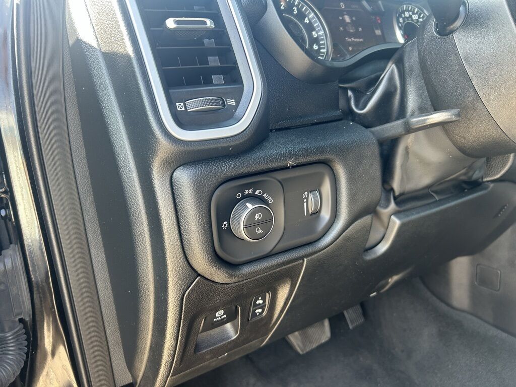 2022 Ram 1500 Big Horn/Lone Star Crestwood KY