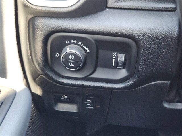 2022 Ram 1500 Big Horn/Lone Star Grapevine TX