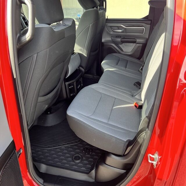 2022 Ram 1500 Big Horn/Lone Star Herrin IL