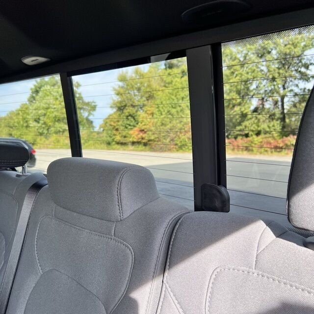 2022 Ram 1500 Big Horn/Lone Star Herrin IL