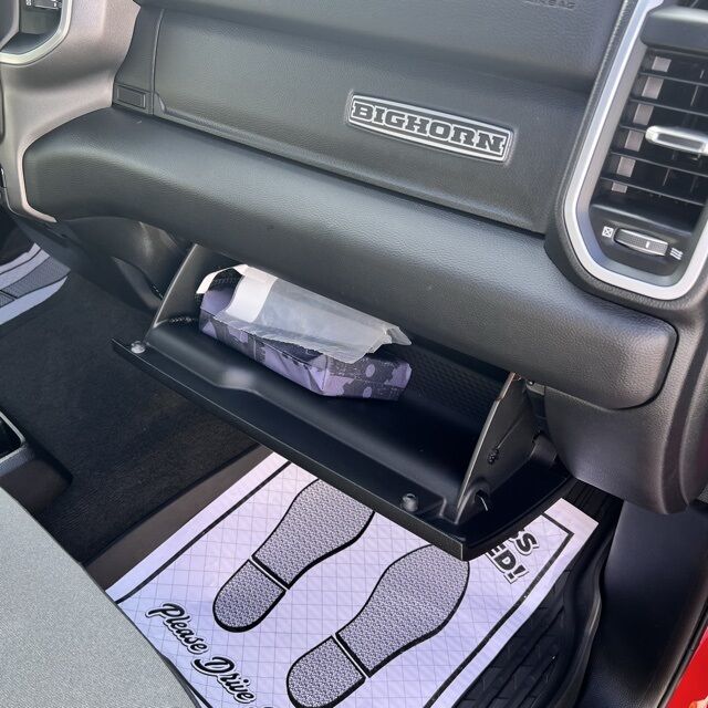 2022 Ram 1500 Big Horn/Lone Star Herrin IL