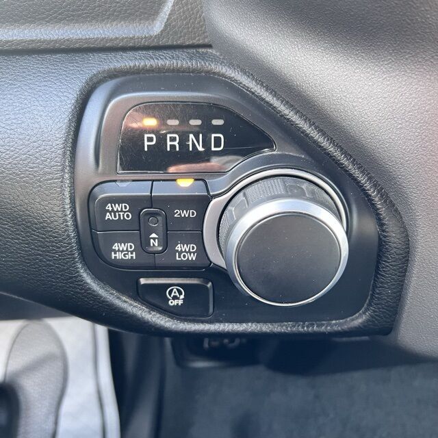 2022 Ram 1500 Big Horn/Lone Star Herrin IL