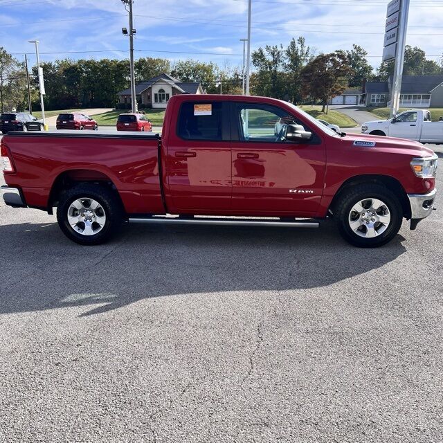 2022 Ram 1500 Big Horn/Lone Star Herrin IL