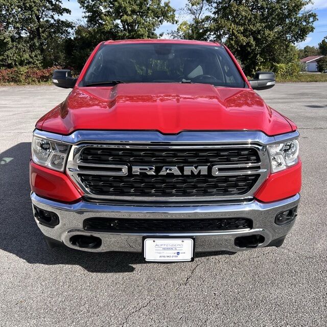 2022 Ram 1500 Big Horn/Lone Star Herrin IL