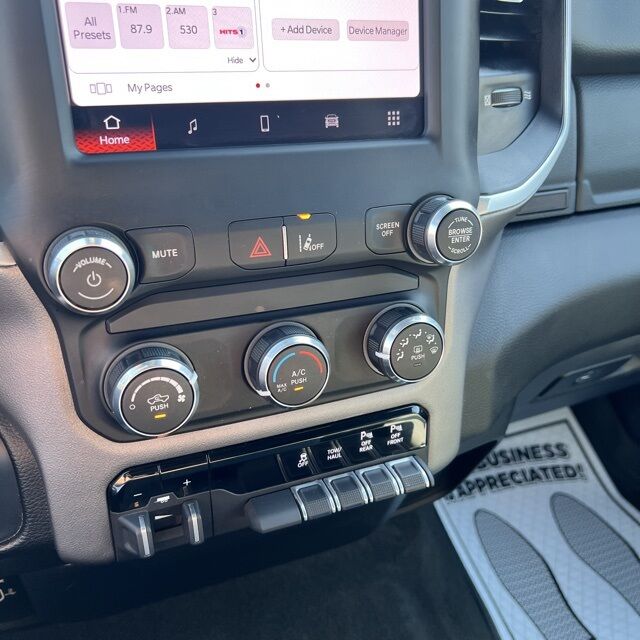 2022 Ram 1500 Big Horn/Lone Star Herrin IL