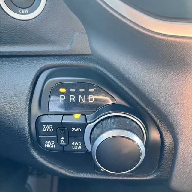 2022 Ram 1500 Big Horn/Lone Star Herrin IL