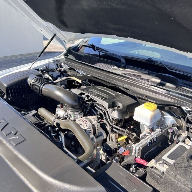 2022 Ram 1500 Big Horn/Lone Star Herrin IL