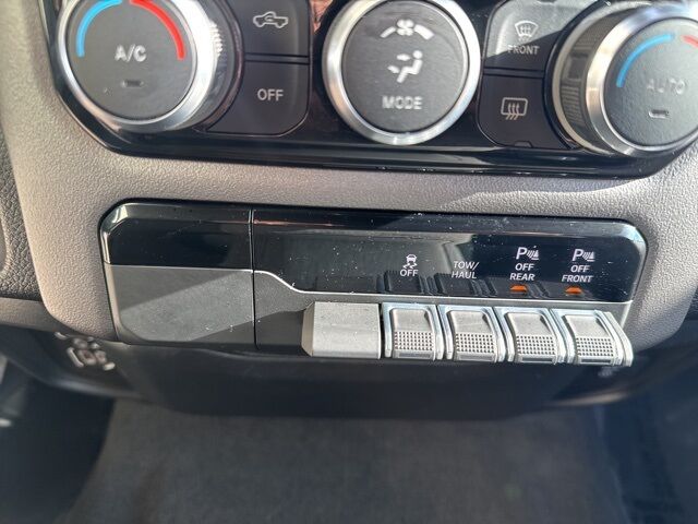 2022 Ram 1500 Big Horn/Lone Star Watertown SD