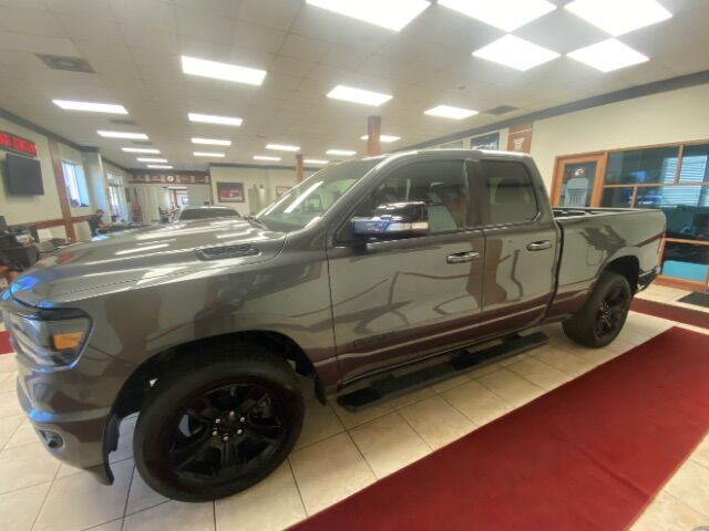 2022 Ram 1500 Big Horn Quad Cab 4x4 6&apos;4 Box