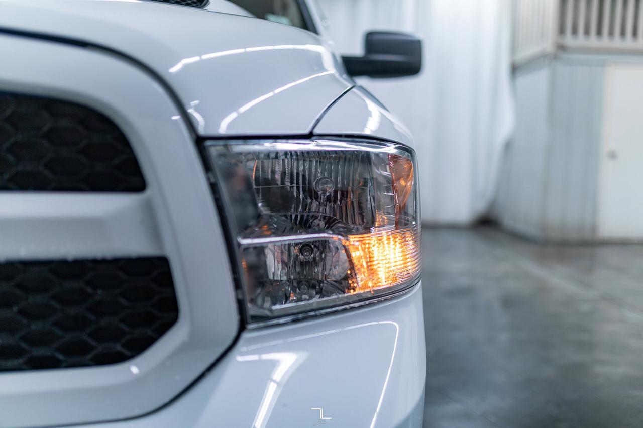 2022 Ram 1500 Classic 4x4 Crew Cab Express BCam Ram Box Red Deer AB