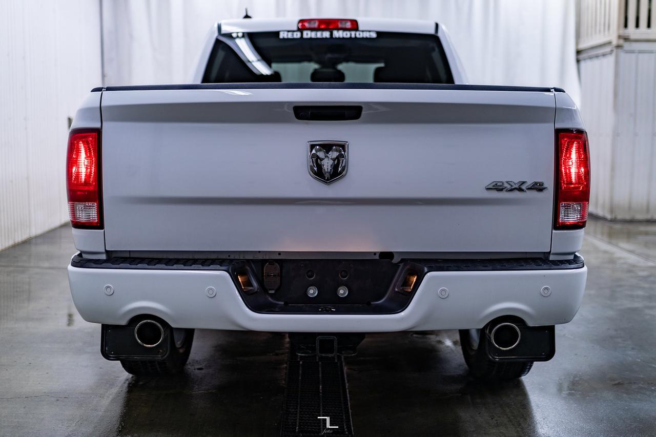 2022 Ram 1500 Classic 4x4 Crew Cab Express BCam Ram Box Red Deer AB