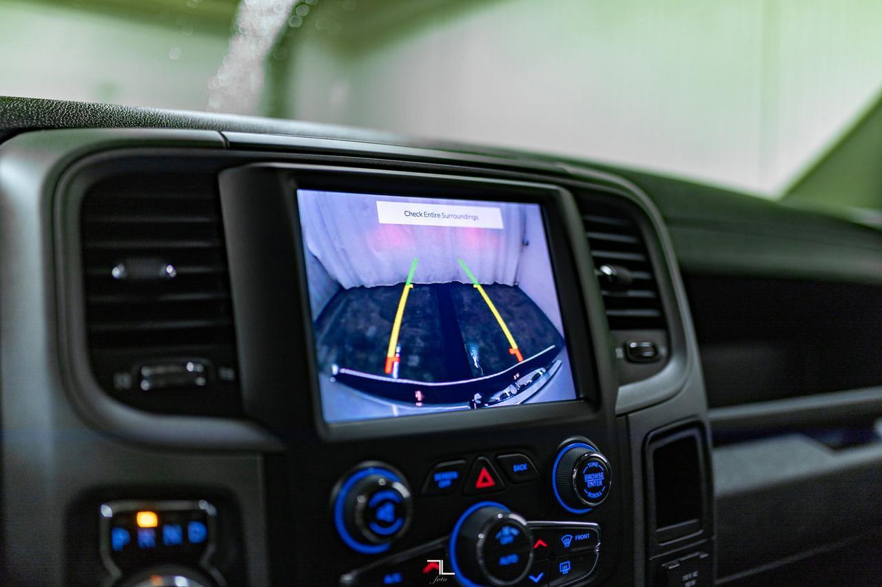 2022 Ram 1500 Classic 4x4 Crew Cab Express BCam Ram Box Red Deer AB