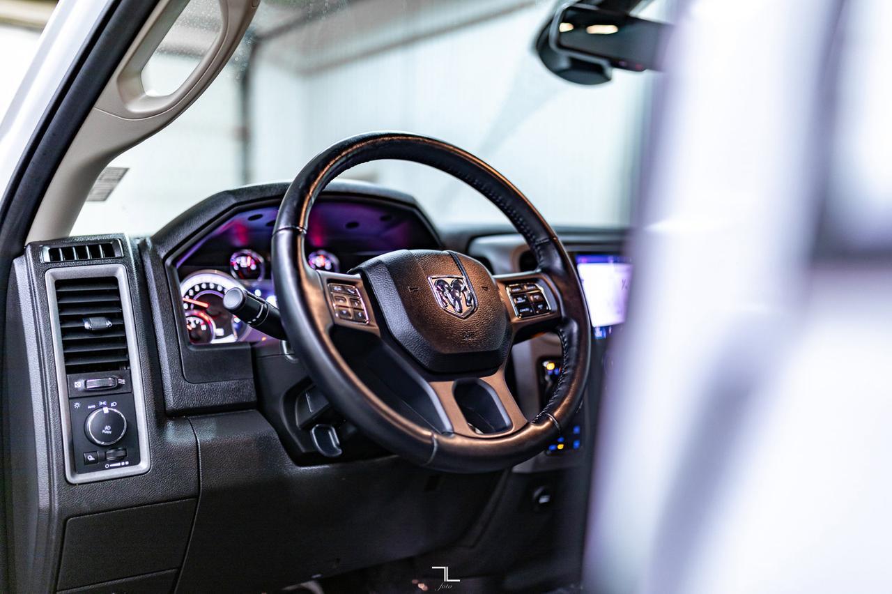 2022 Ram 1500 Classic 4x4 Crew Cab Express BCam Ram Box Red Deer AB