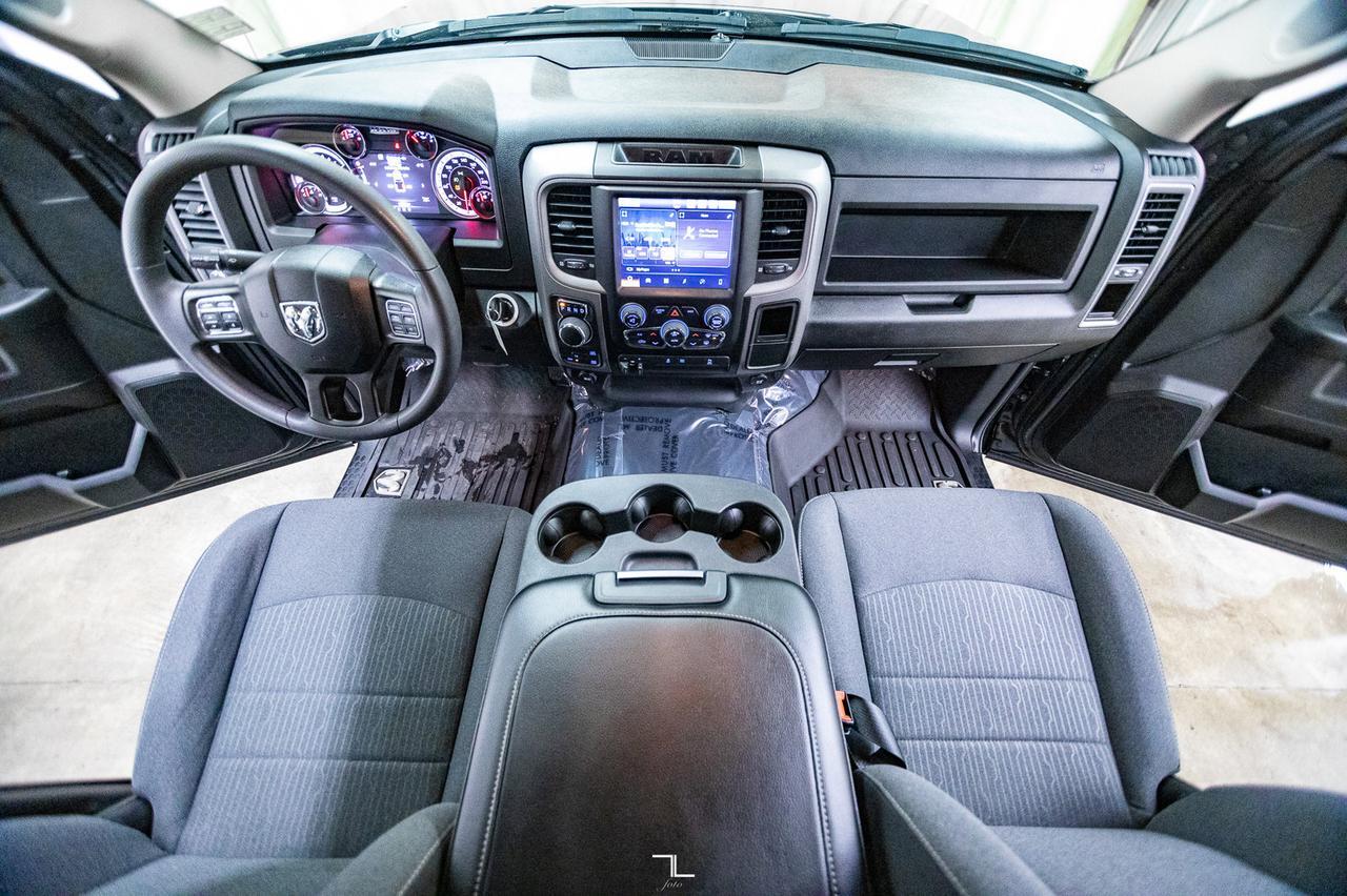 2022 Ram 1500 Classic 4x4 Crew Cab Express BCam Red Deer AB