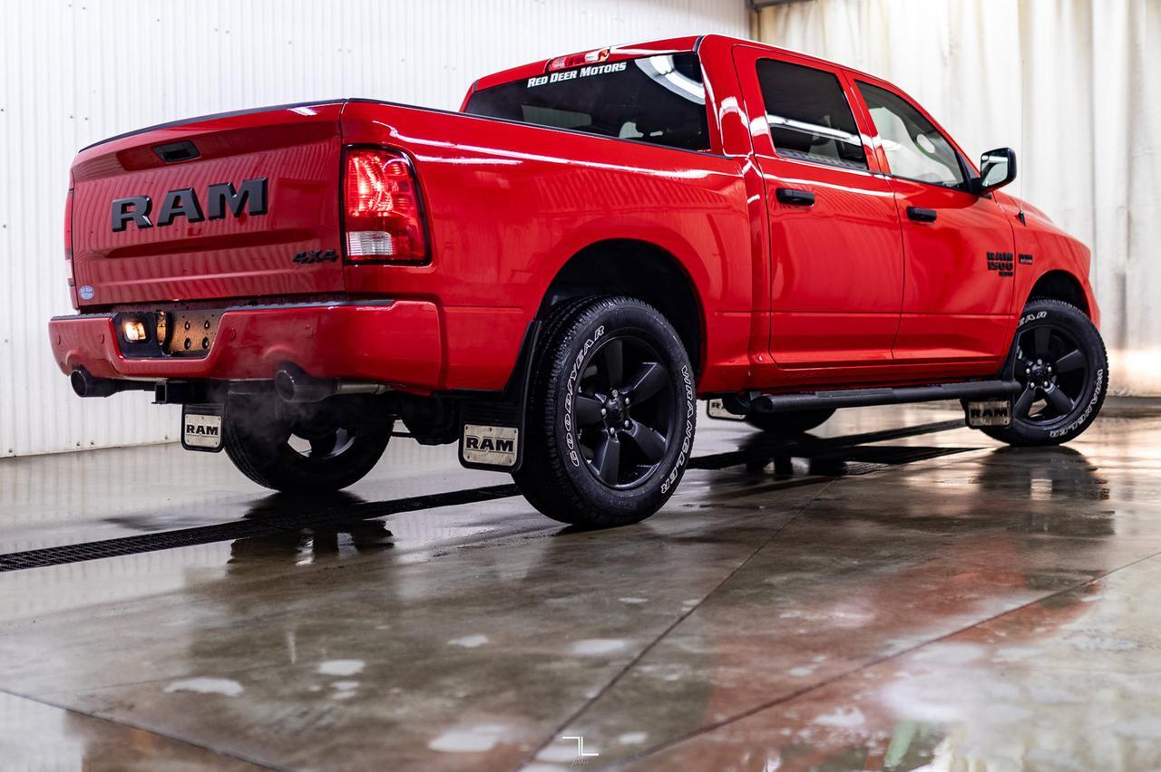 2022 Ram 1500 Classic 4x4 Crew Cab Express BCam Red Deer AB