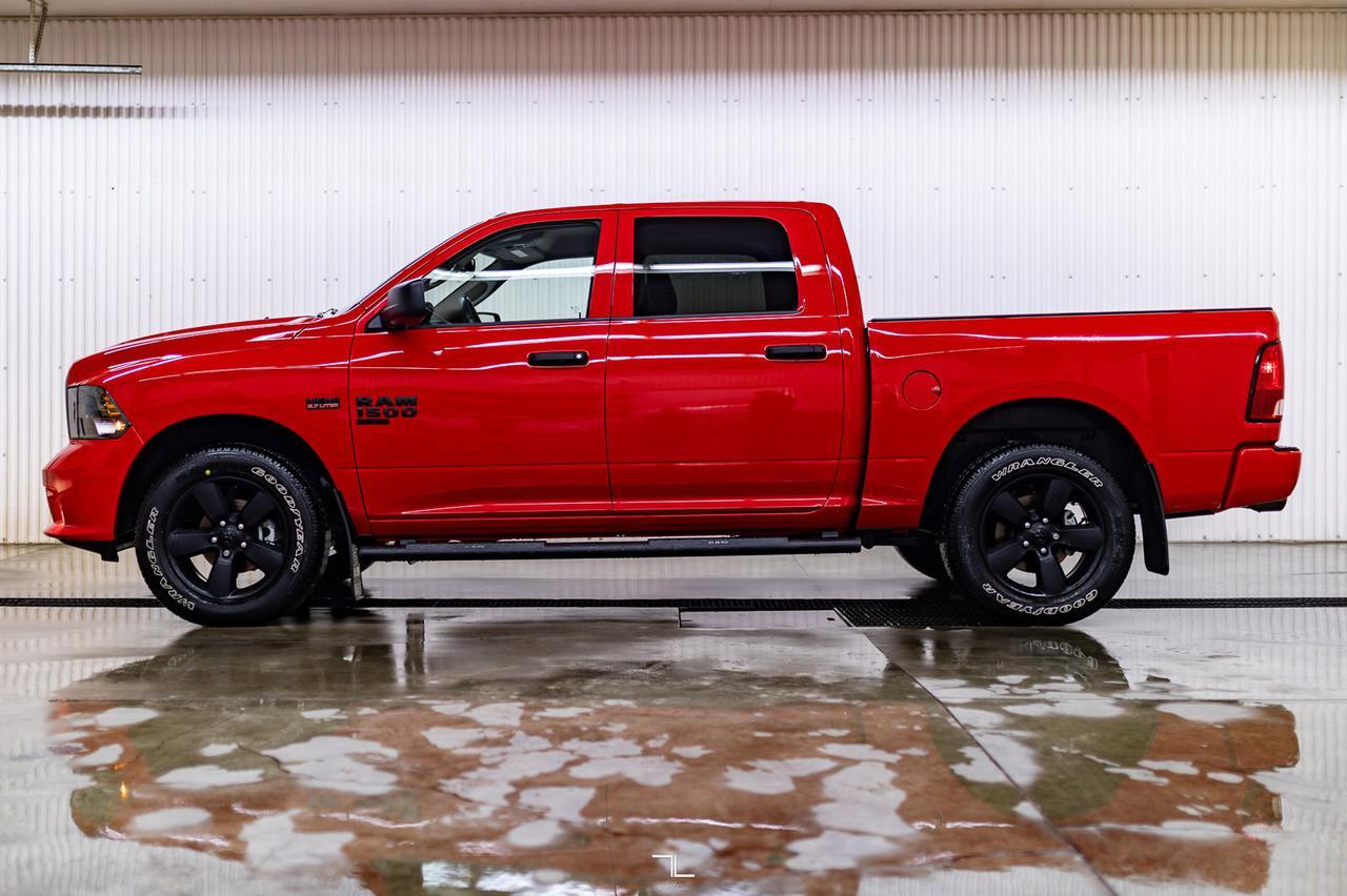 2022 Ram 1500 Classic 4x4 Crew Cab Express BCam Red Deer AB
