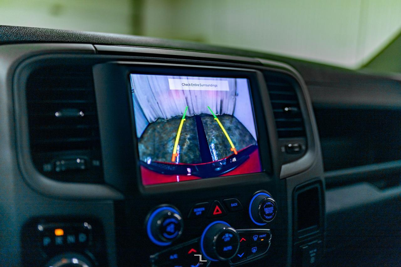 2022 Ram 1500 Classic 4x4 Crew Cab Express BCam Red Deer AB