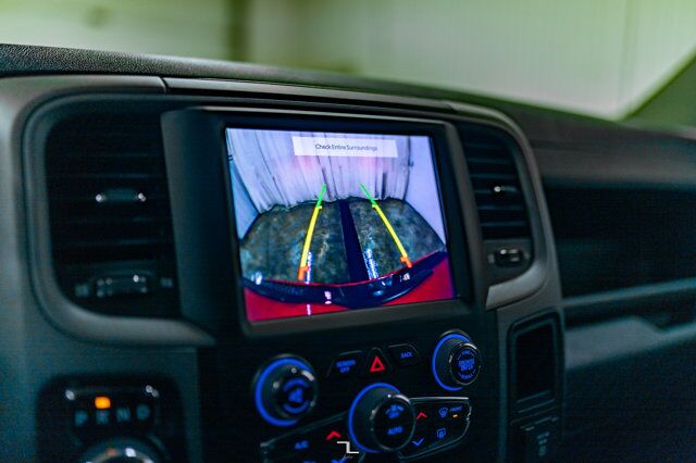 2022 Ram 1500 Classic 4x4 Crew Cab Express BCam Red Deer AB