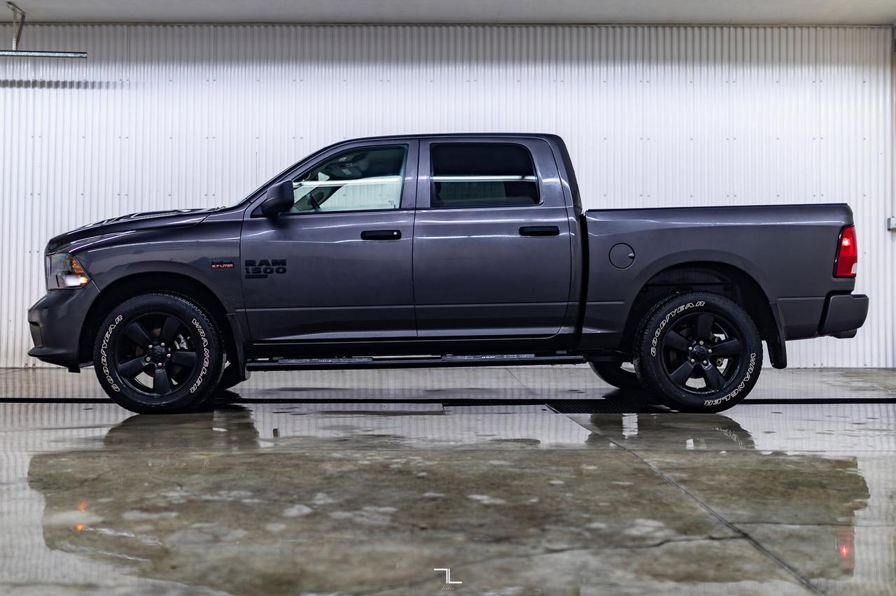 2022 Ram 1500 Classic 4x4 Crew Cab Express BCam Red Deer AB