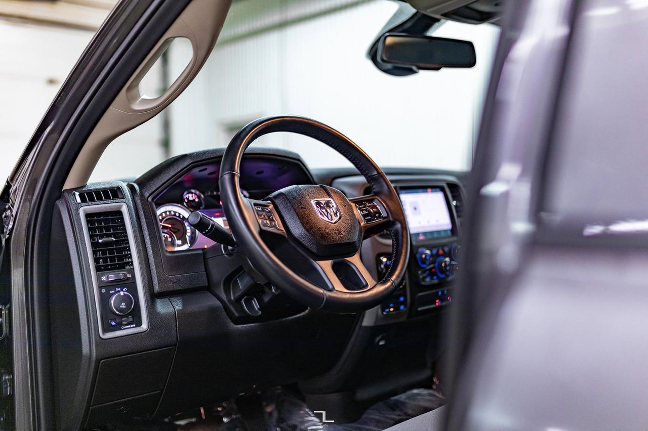 2022 Ram 1500 Classic 4x4 Crew Cab Express BCam Red Deer AB