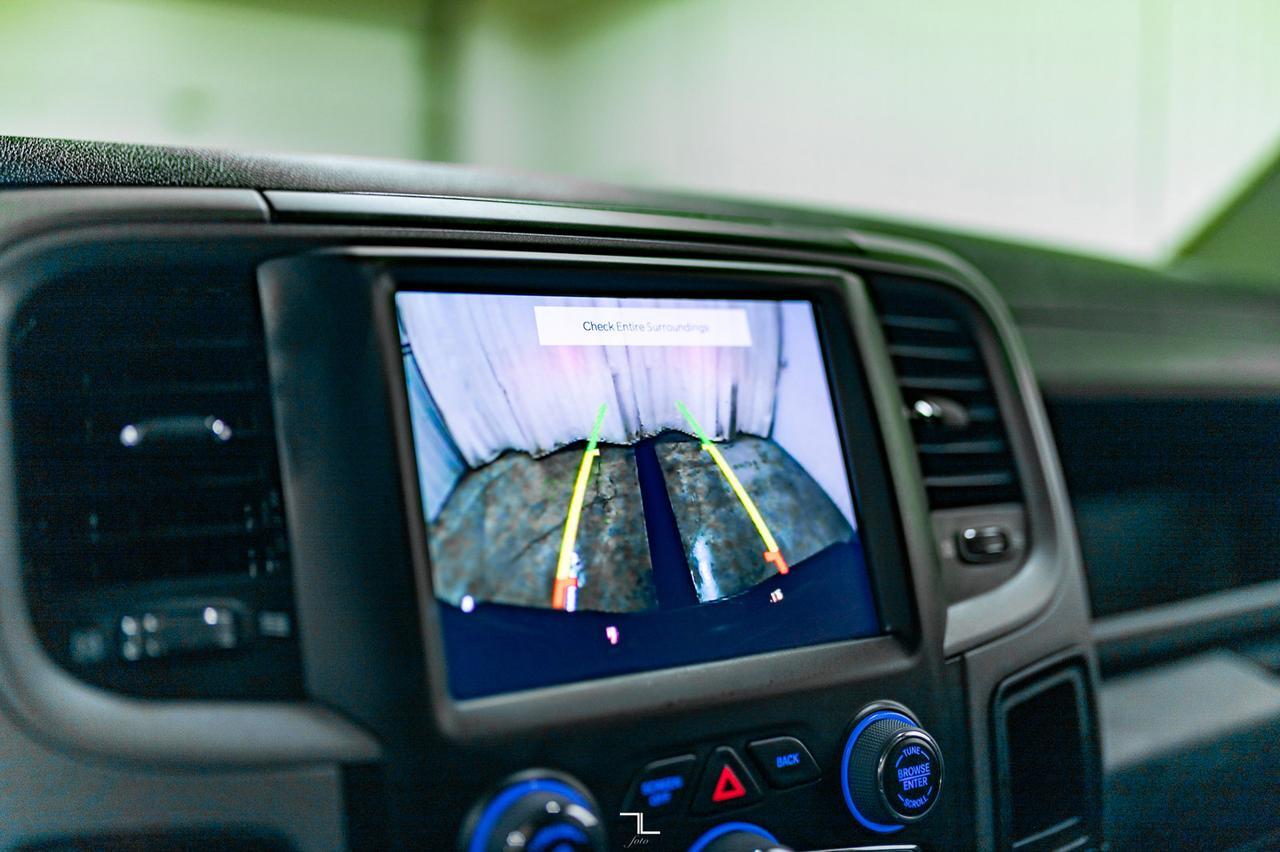 2022 Ram 1500 Classic 4x4 Crew Cab Express BCam Red Deer AB