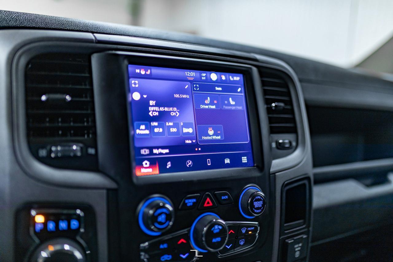 2022 Ram 1500 Classic 4x4 Crew Cab Express BCam Red Deer AB