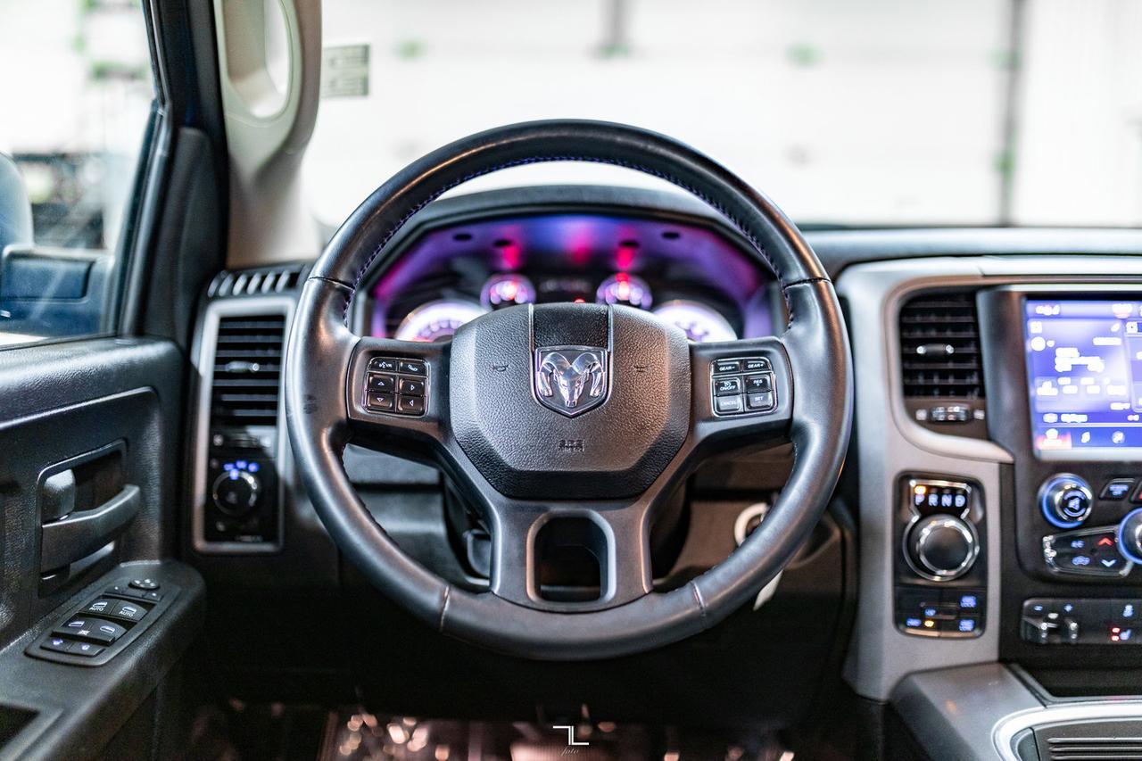 2022 Ram 1500 Classic 4x4 Crew Cab Express BCam Red Deer AB