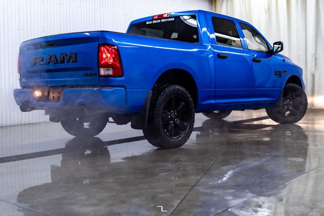 2022 Ram 1500 Classic 4x4 Crew Cab Express BCam Red Deer AB
