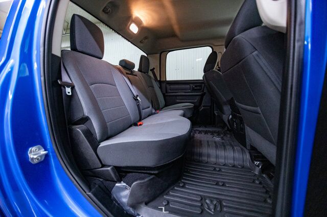 2022 Ram 1500 Classic 4x4 Crew Cab Express BCam Red Deer AB