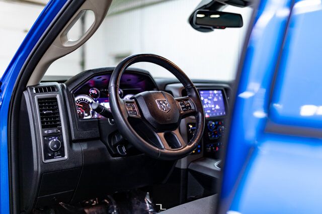 2022 Ram 1500 Classic 4x4 Crew Cab Express BCam Red Deer AB